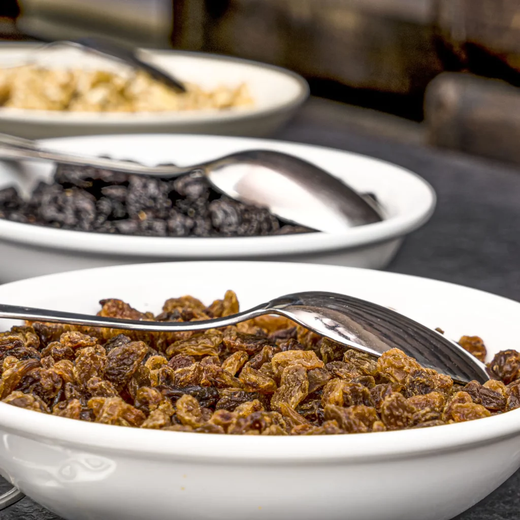 opciones de yogur para el desayuno - roc blanc hotel & spa andorra