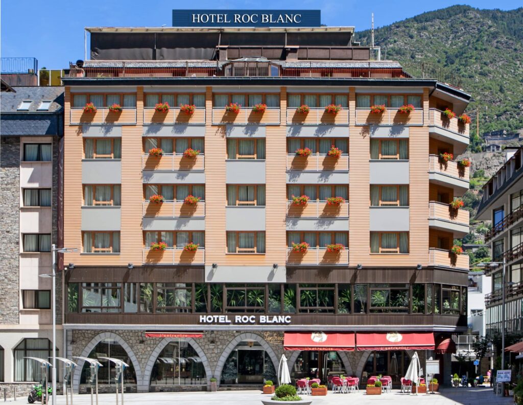 exterior of the hotel by day - roc blanc hotel & spa andorra