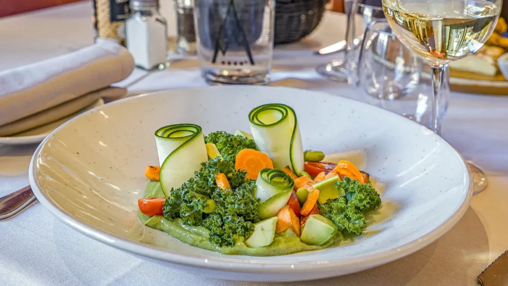 plato de verduras al vino - L'entrecote - roc blanc hotel & spa