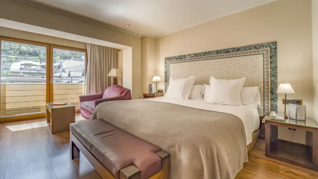 bed deluxe room plaza views - roc blanc hotel & spa andorra