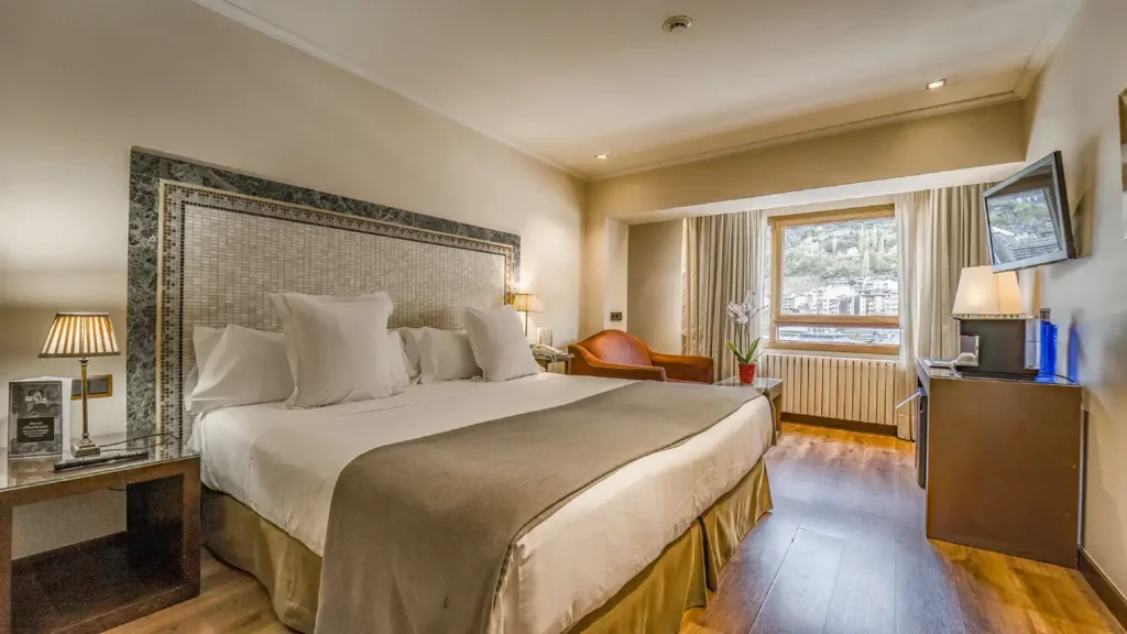 superior room plaza views - roc blanc hotel & spa andorra