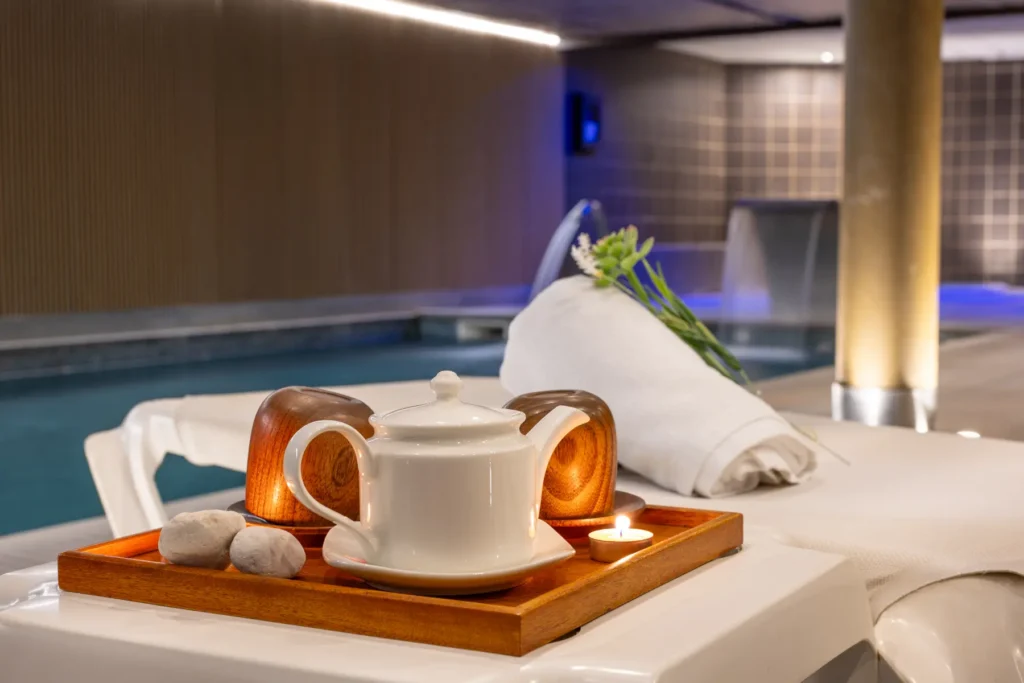 hotel roc blanc spa termal andorra wellness escaldes ()